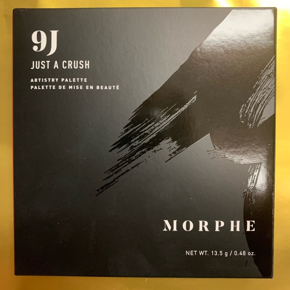 NIB - Morphe 9J Just a Crush Artistry Palette & Brushes